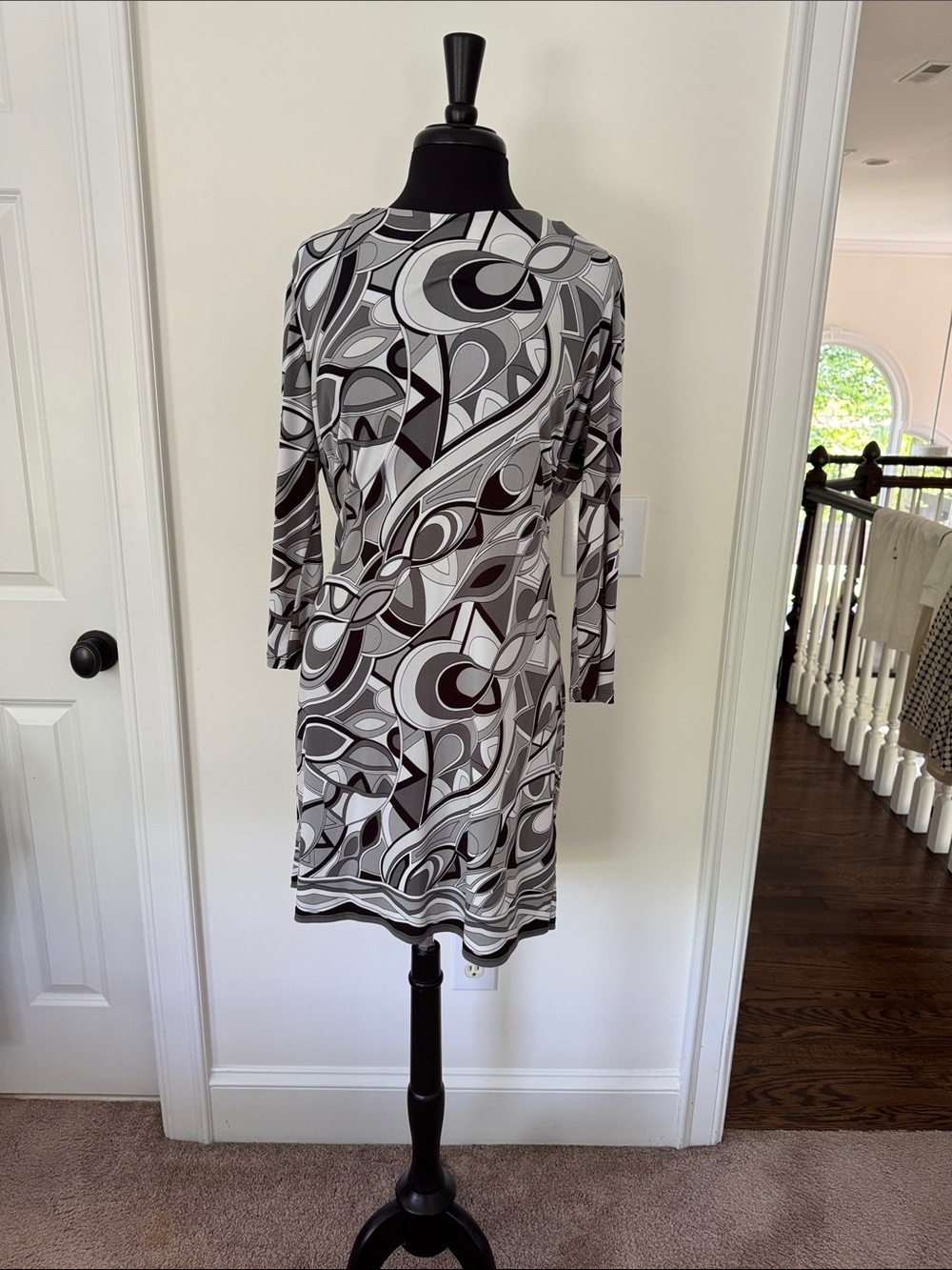 Michael Kors Printed Black & White Long-Sleeve Shift Dress